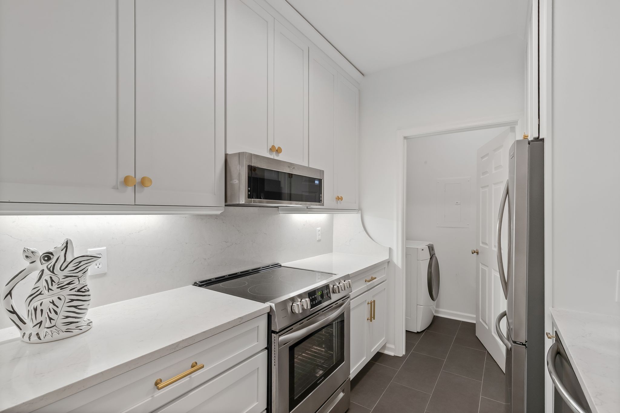 2025 Woodmont Blvd 101