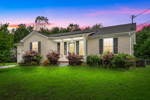 1044 Bush Ave Oak Grove KY 42262
