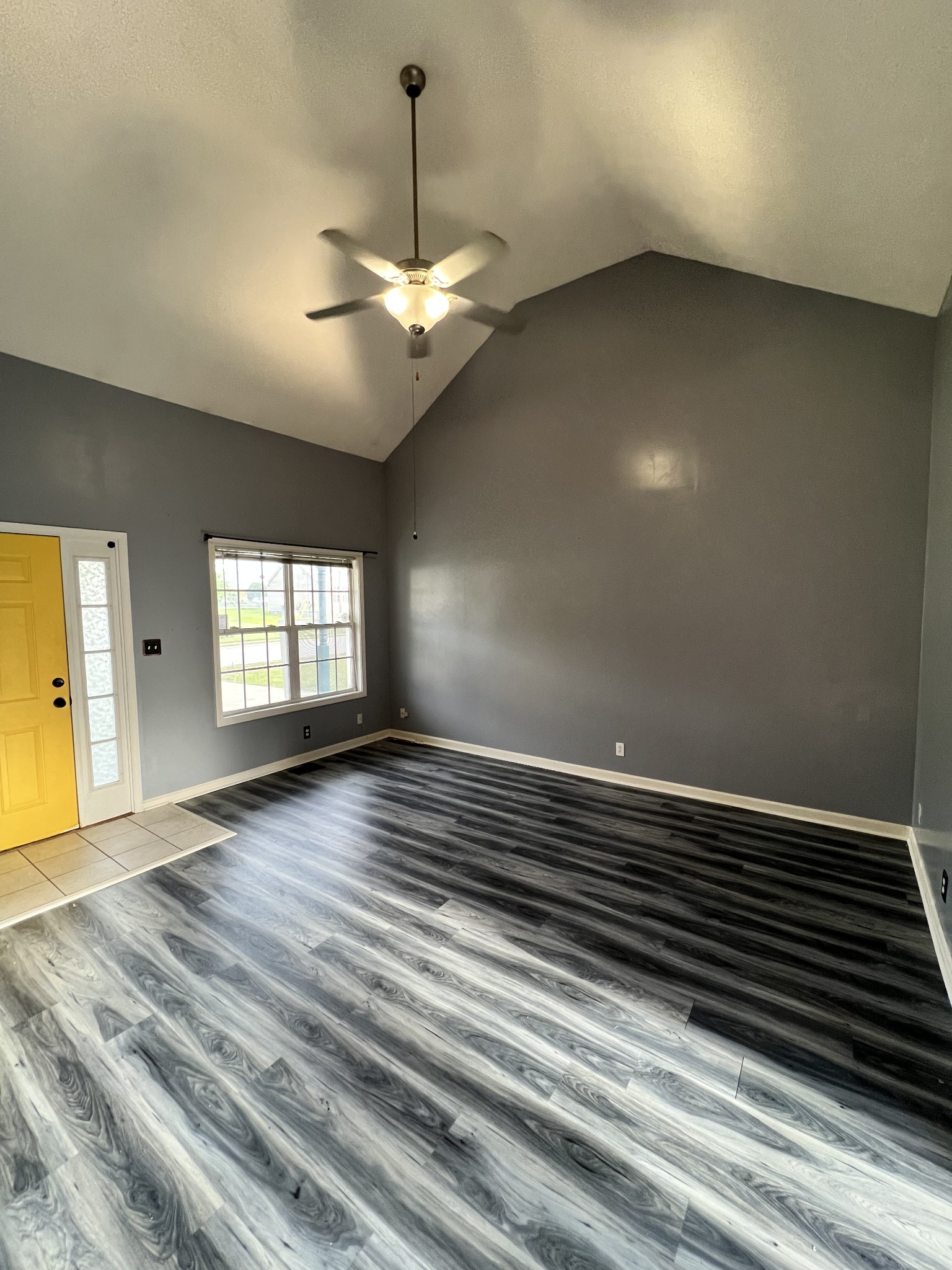 468 Caney Ln