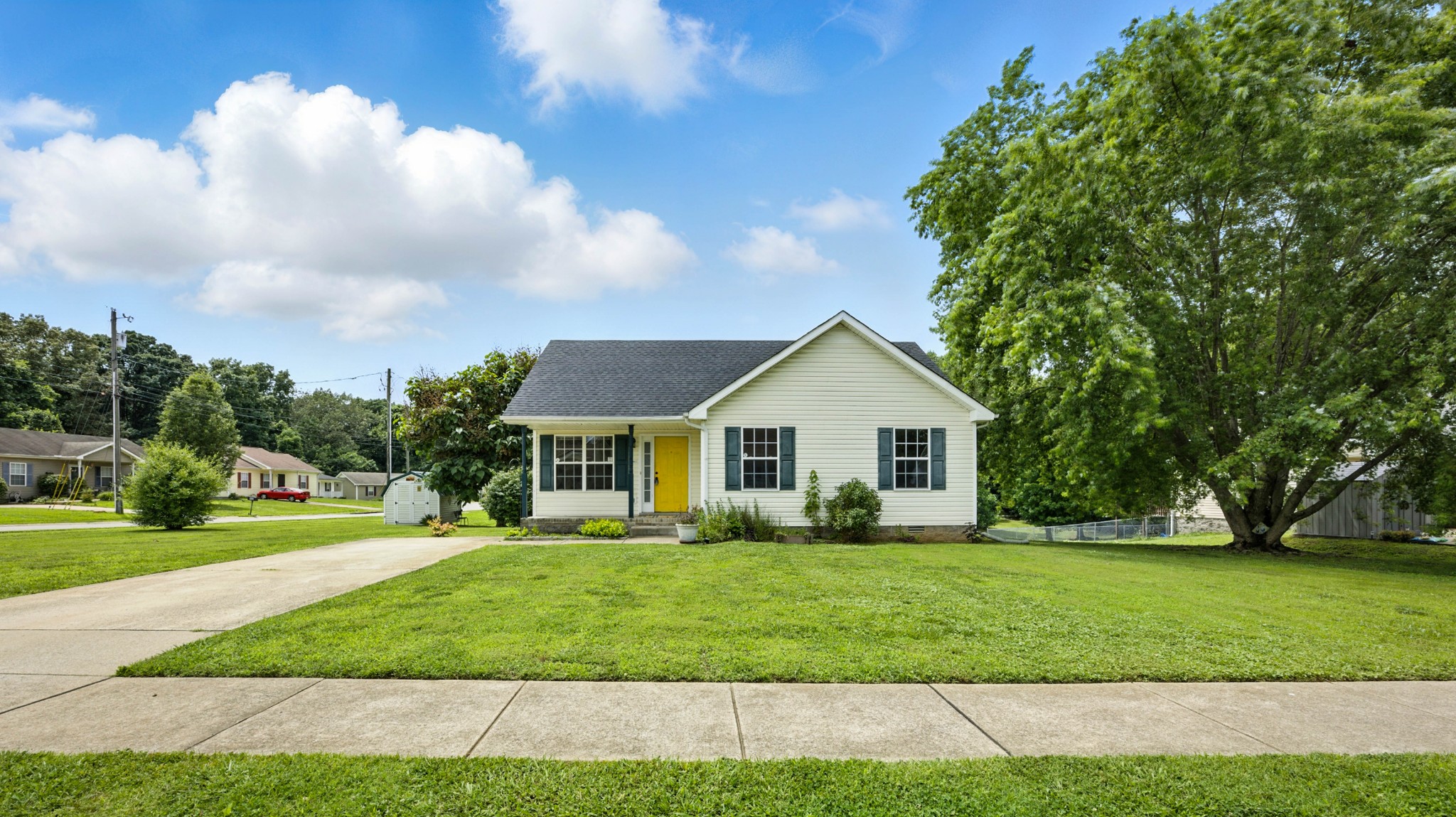 468 Caney Ln