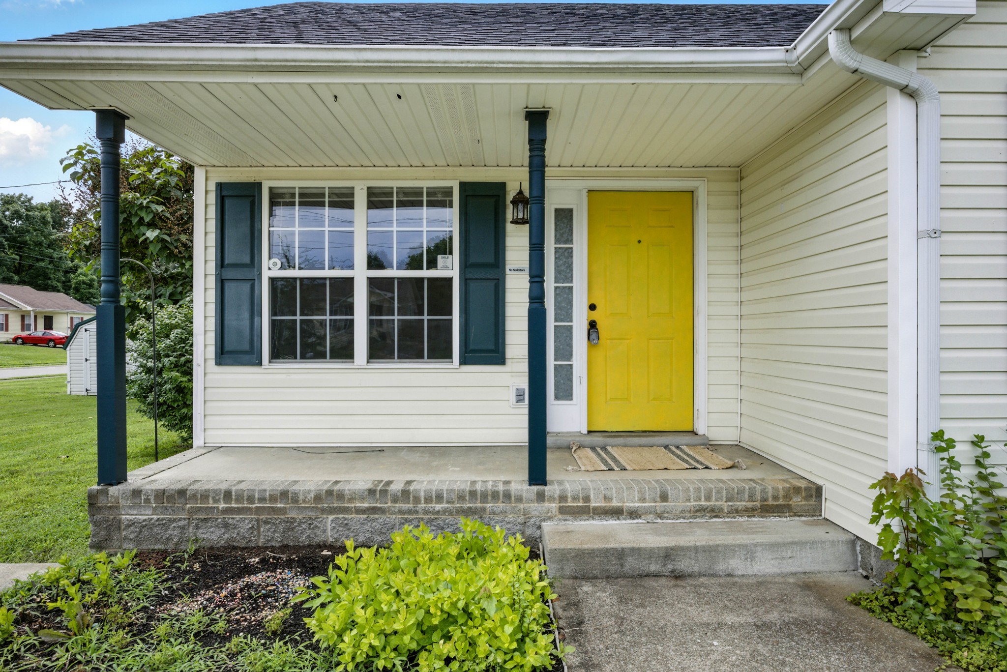 468 Caney Ln