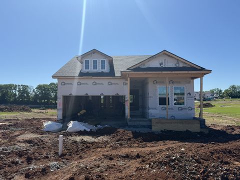 2943 Sharpstone Dr Columbia TN 38401