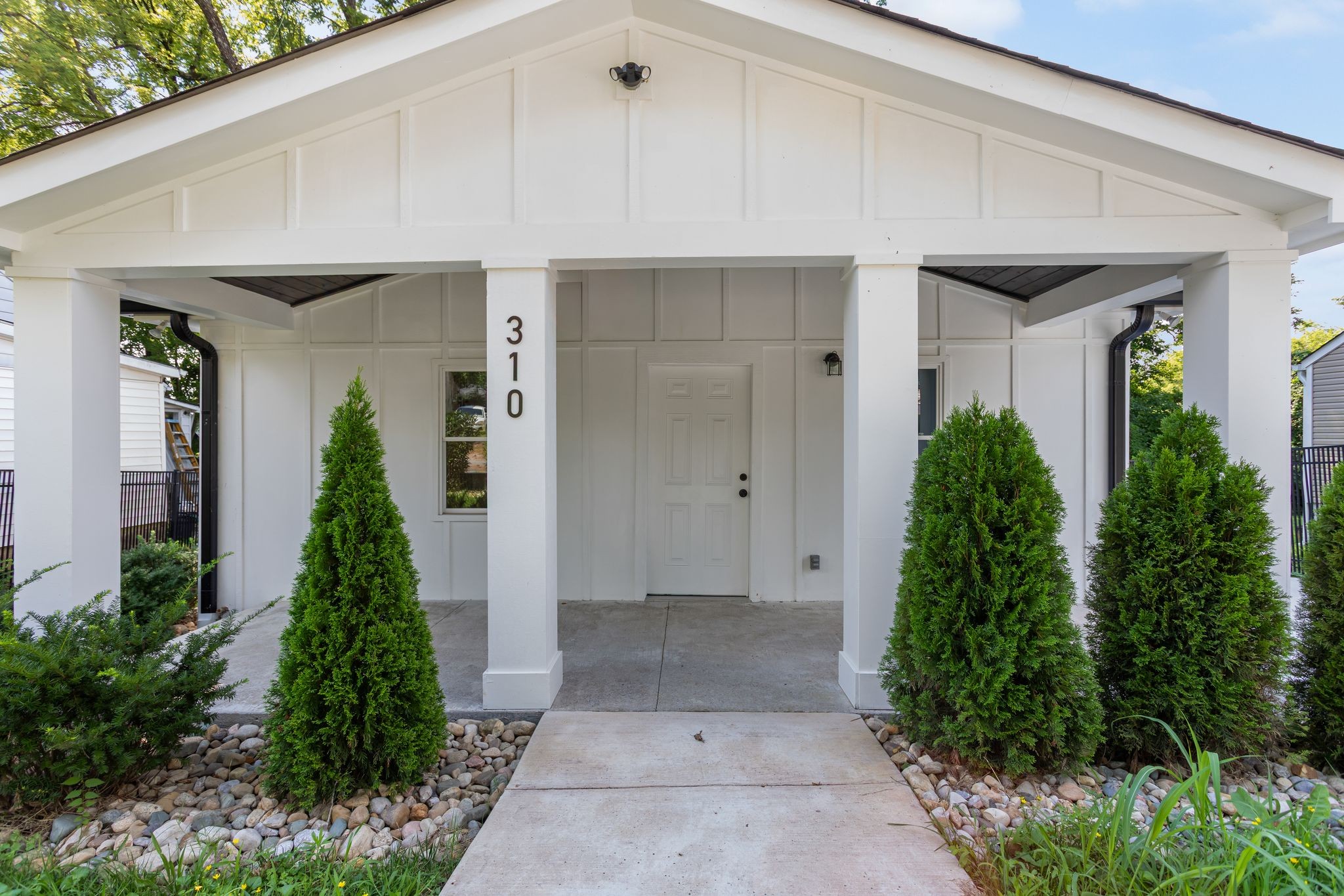 310 E Highland Dr