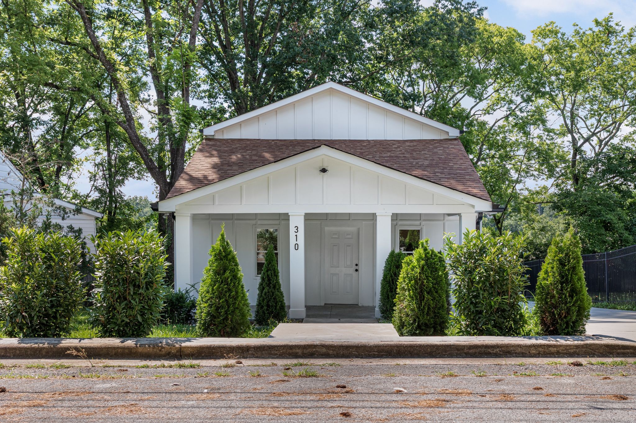 310 E Highland Dr