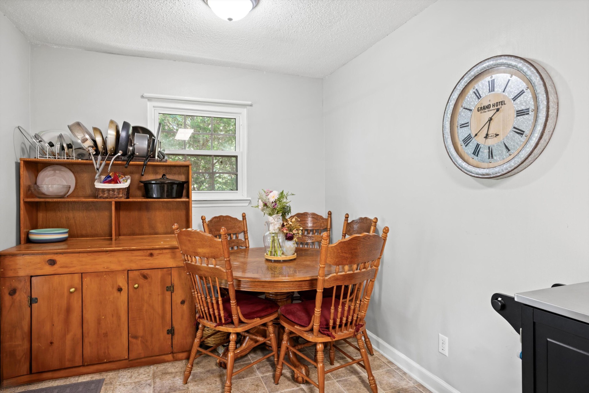320 Alpine Drive