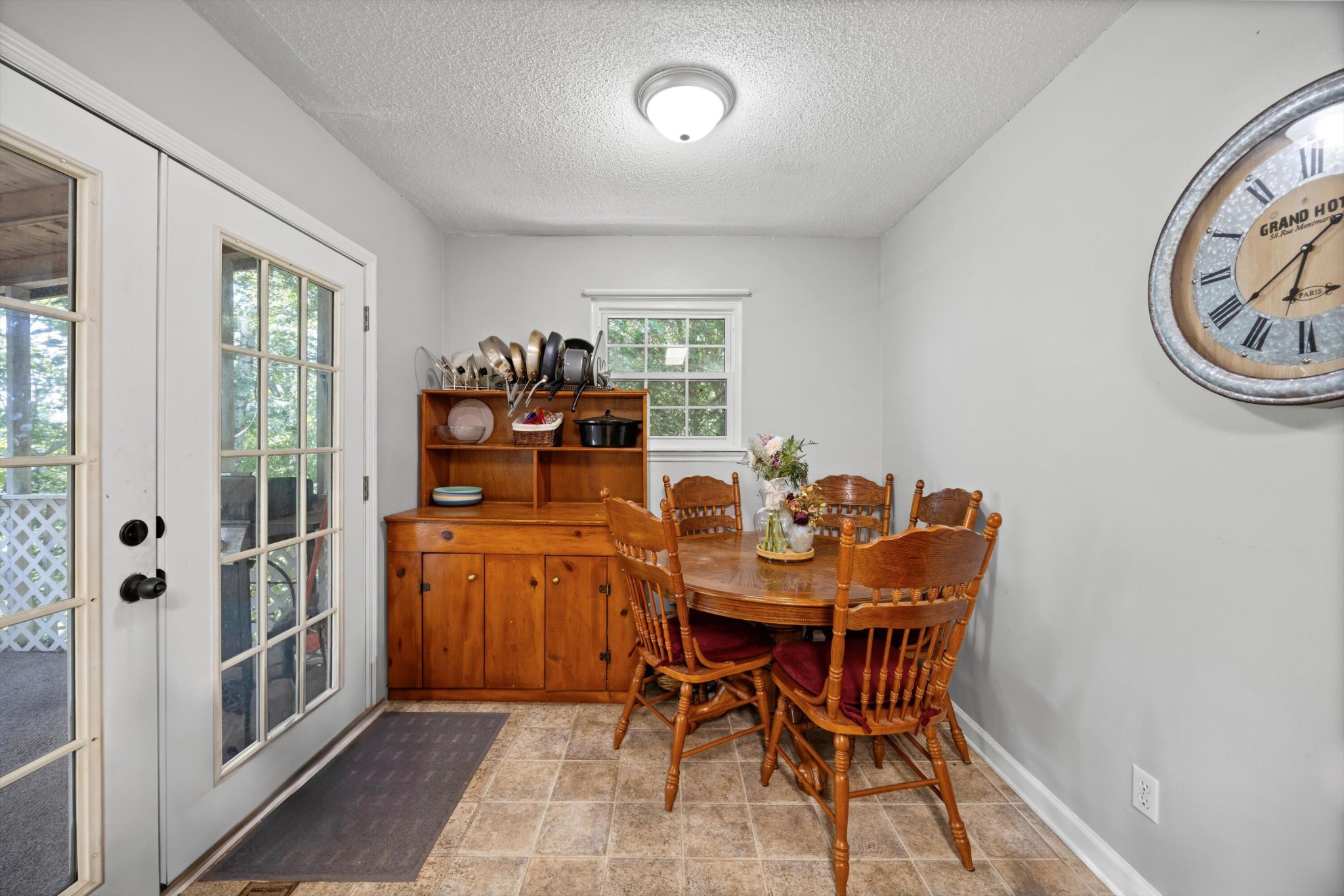 320 Alpine Drive