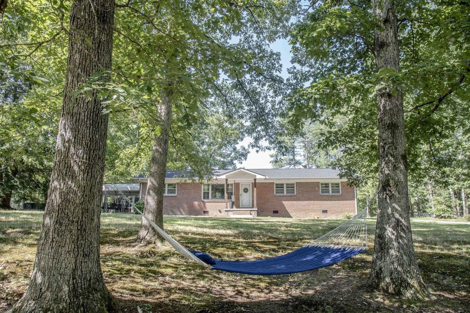 119 Walton Ln