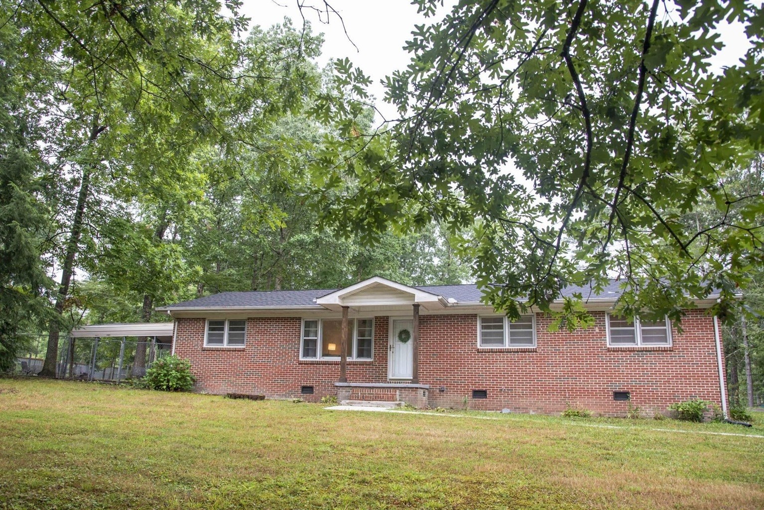 119 Walton Ln