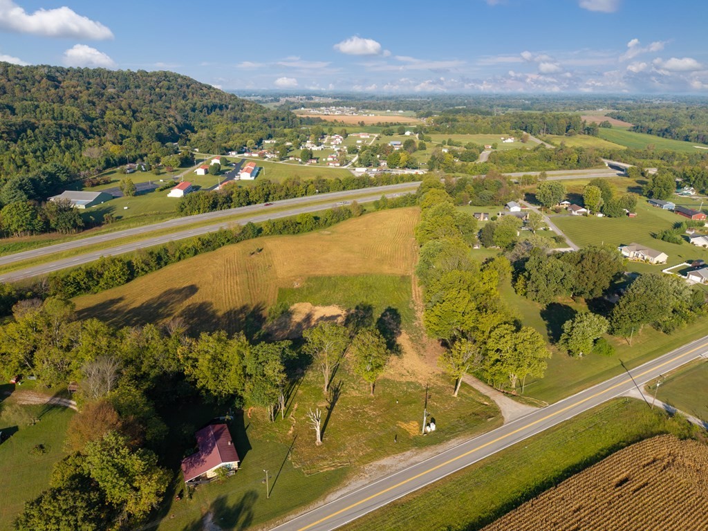 1545 Roberts Matthews Hwy