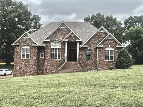 102 Spring View Dr Cottontown TN 37048