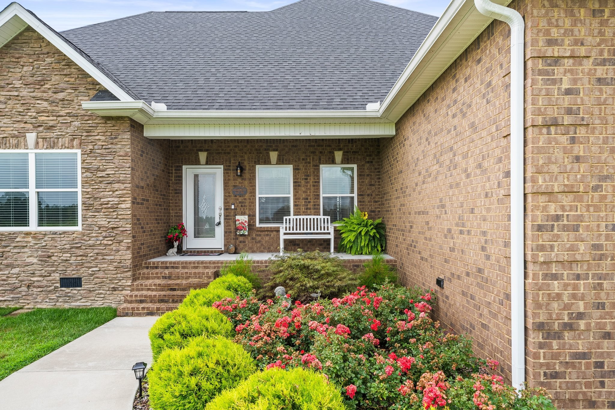 285 HANCOCK LANE