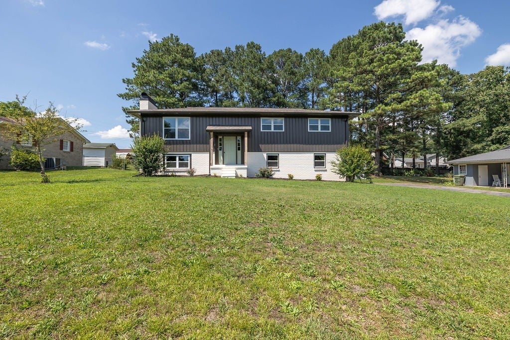 1708 Deer Hollow Dr