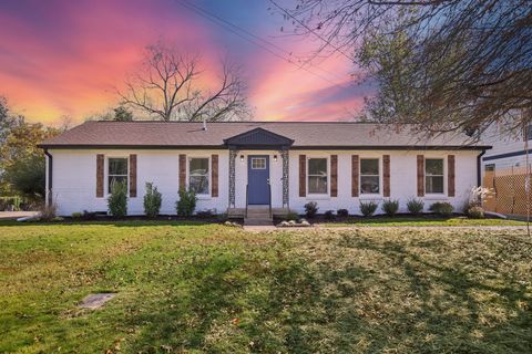 1011 Shadow Ln Nashville TN 37206