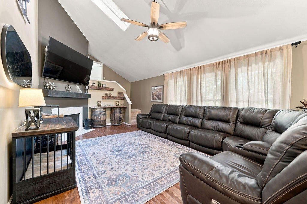 9302 Rockshire Lane