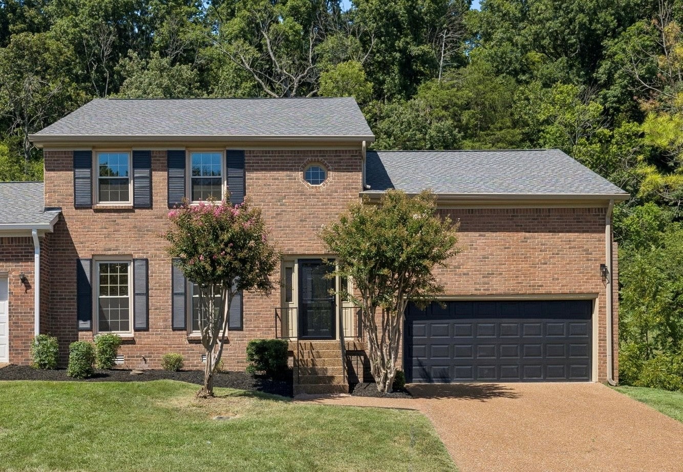 1533 Mooreland Blvd