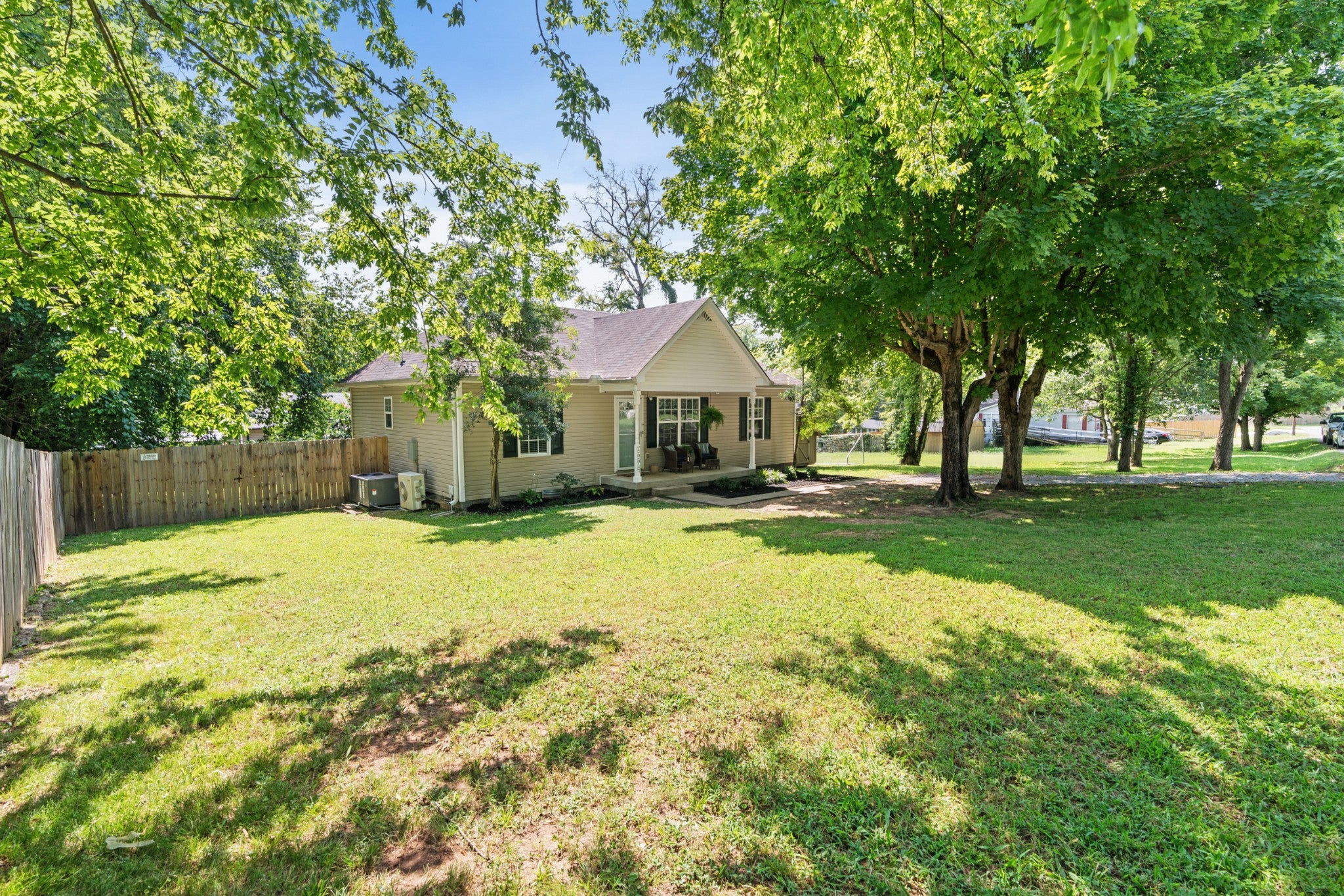 4004 Cumberland Ave, Old Hickory TN 37138 3-bed home, photo 4 of 21