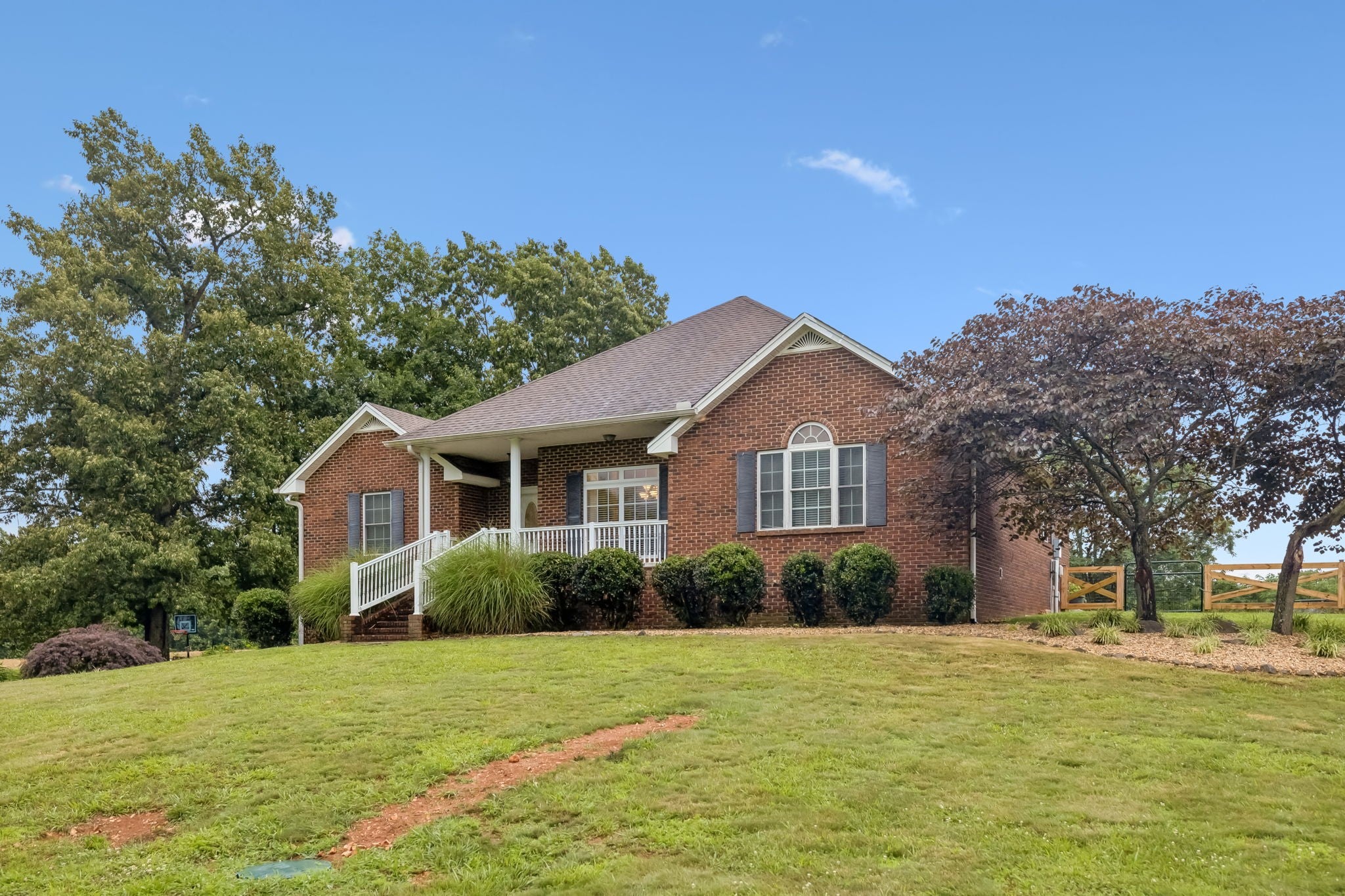 112 Kelly Ln
