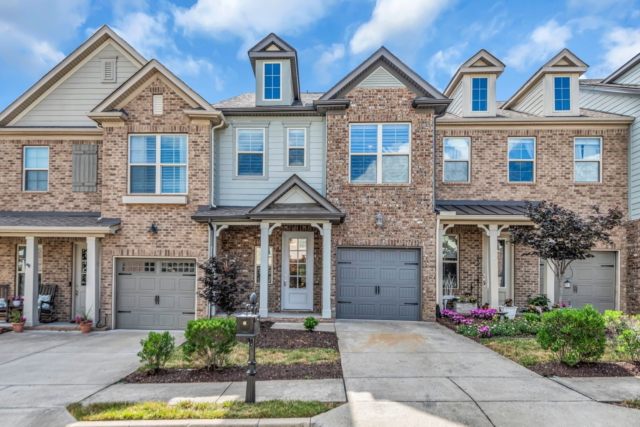3-bed home for sale in Thompsons Station, TN 37179, 1477 Channing Dr 1477 Channing Dr, Thompsons Station TN 37179 3-bed home, photo 1 of 35