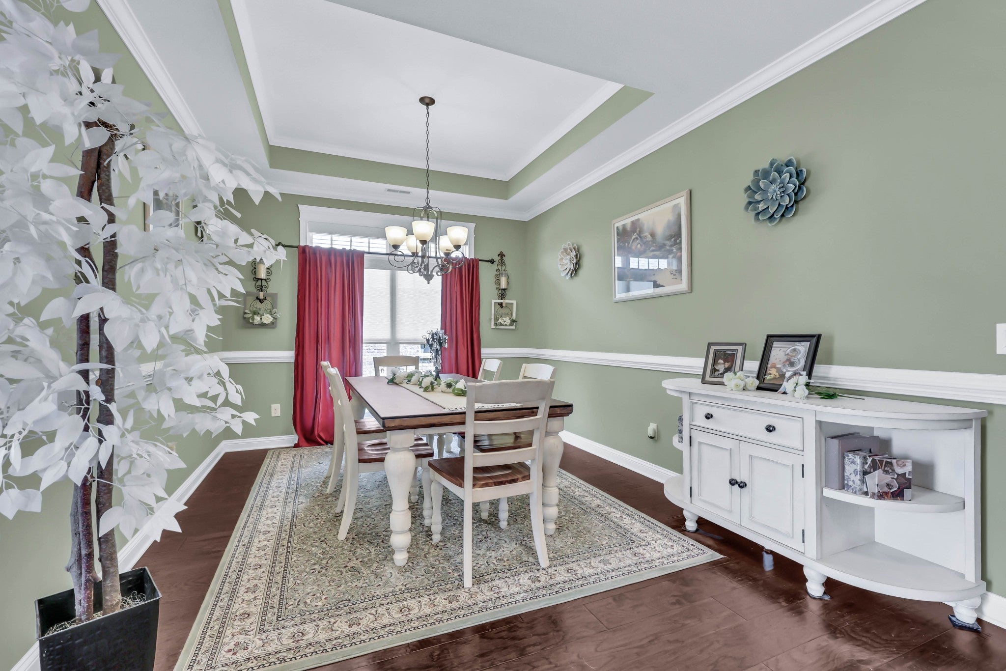 253 Dorchester Cir