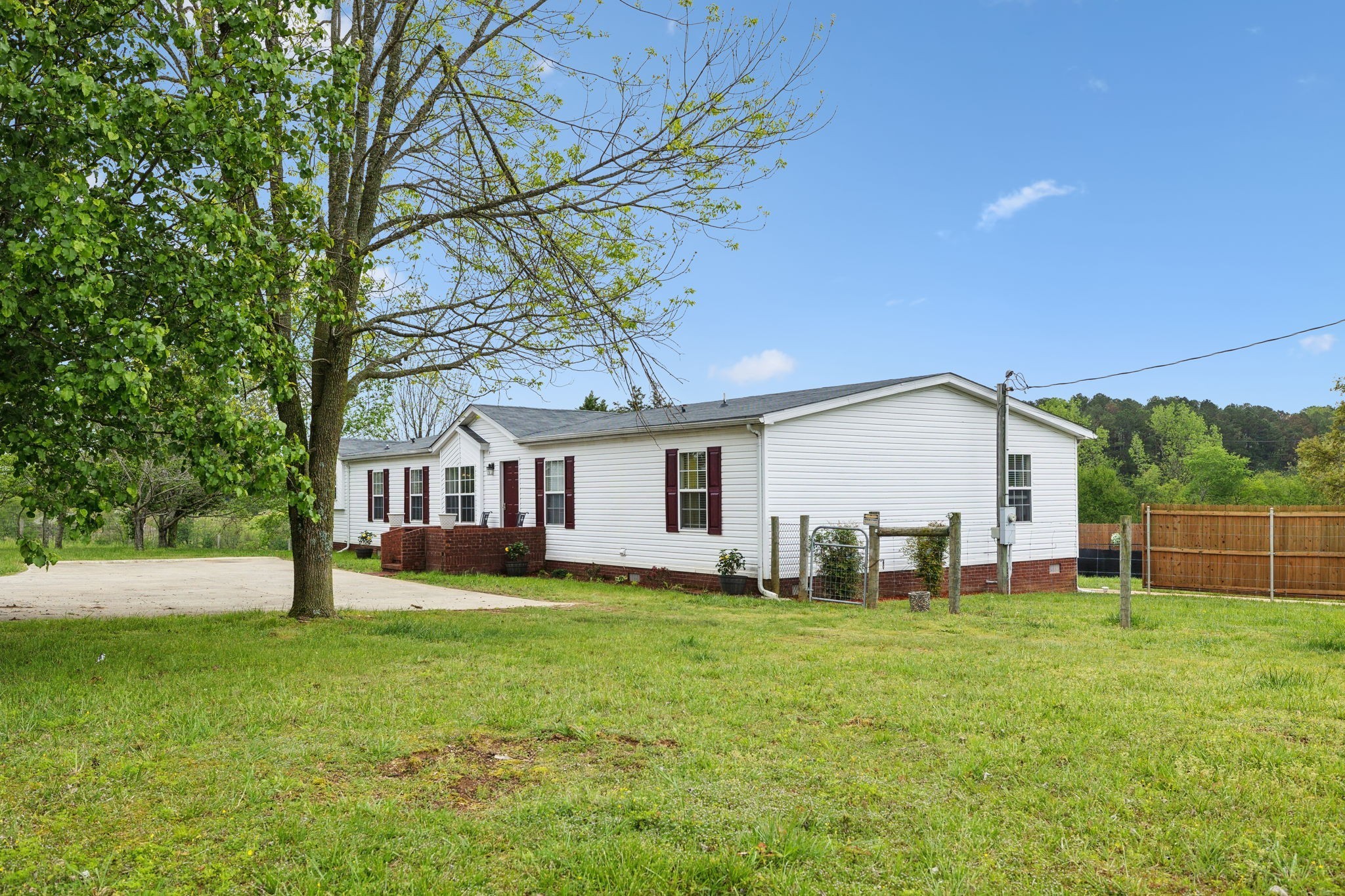 5821 Shelbyville Rd