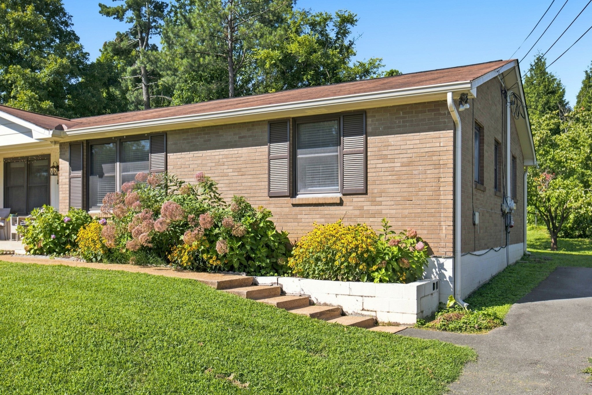 316 Lorna Dr UNIT B