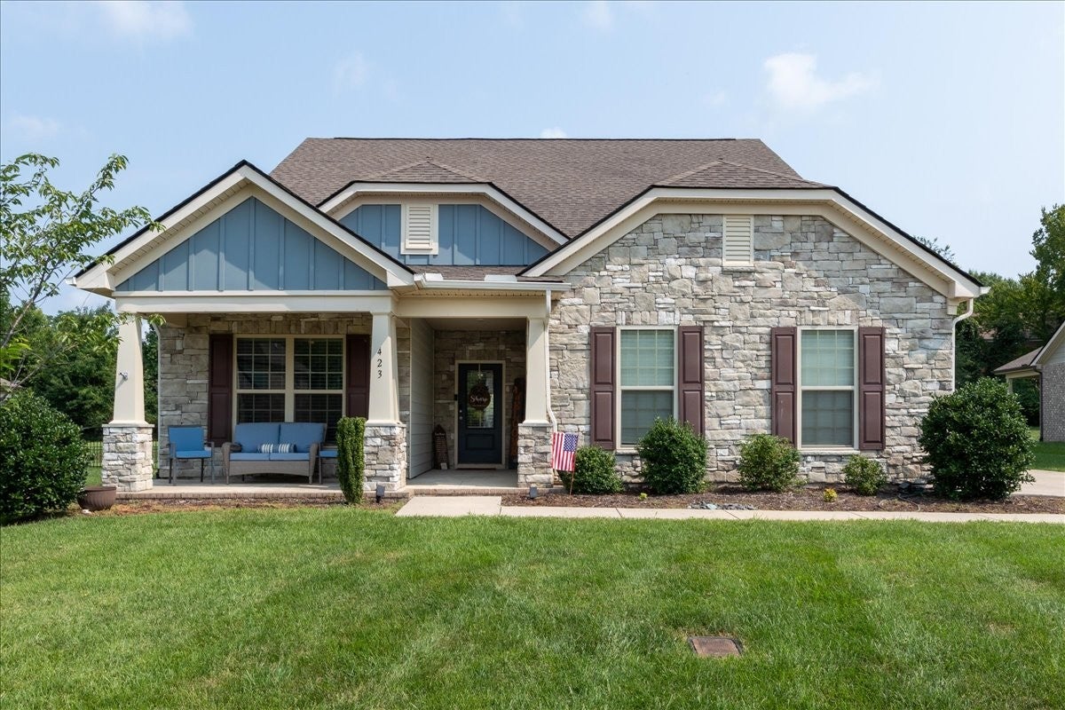 423 Norman Way