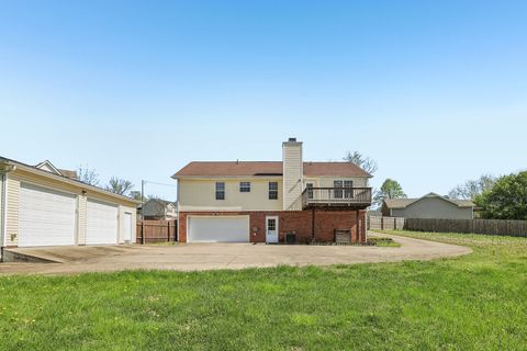2655 Blue Willow Ct Clarksville TN 37042