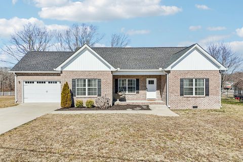 1135 High Lake Dr Dickson TN 37055