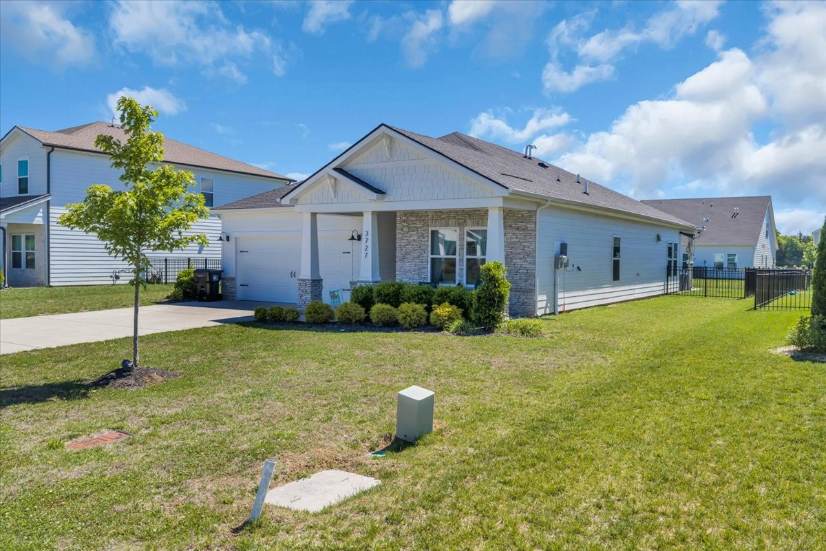 3727 Jessup Ln