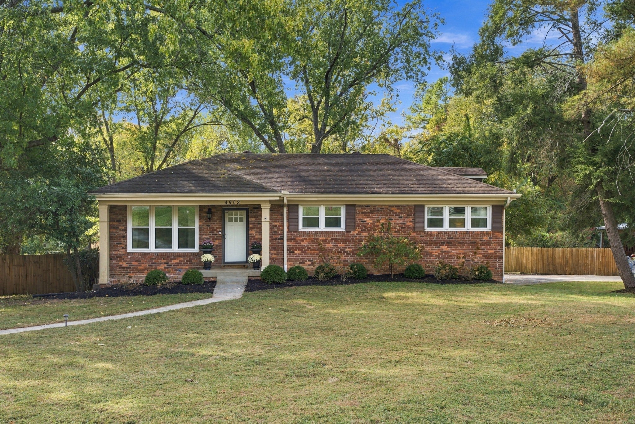 3-bed listing at 4903 Monterey Dr, Nashville