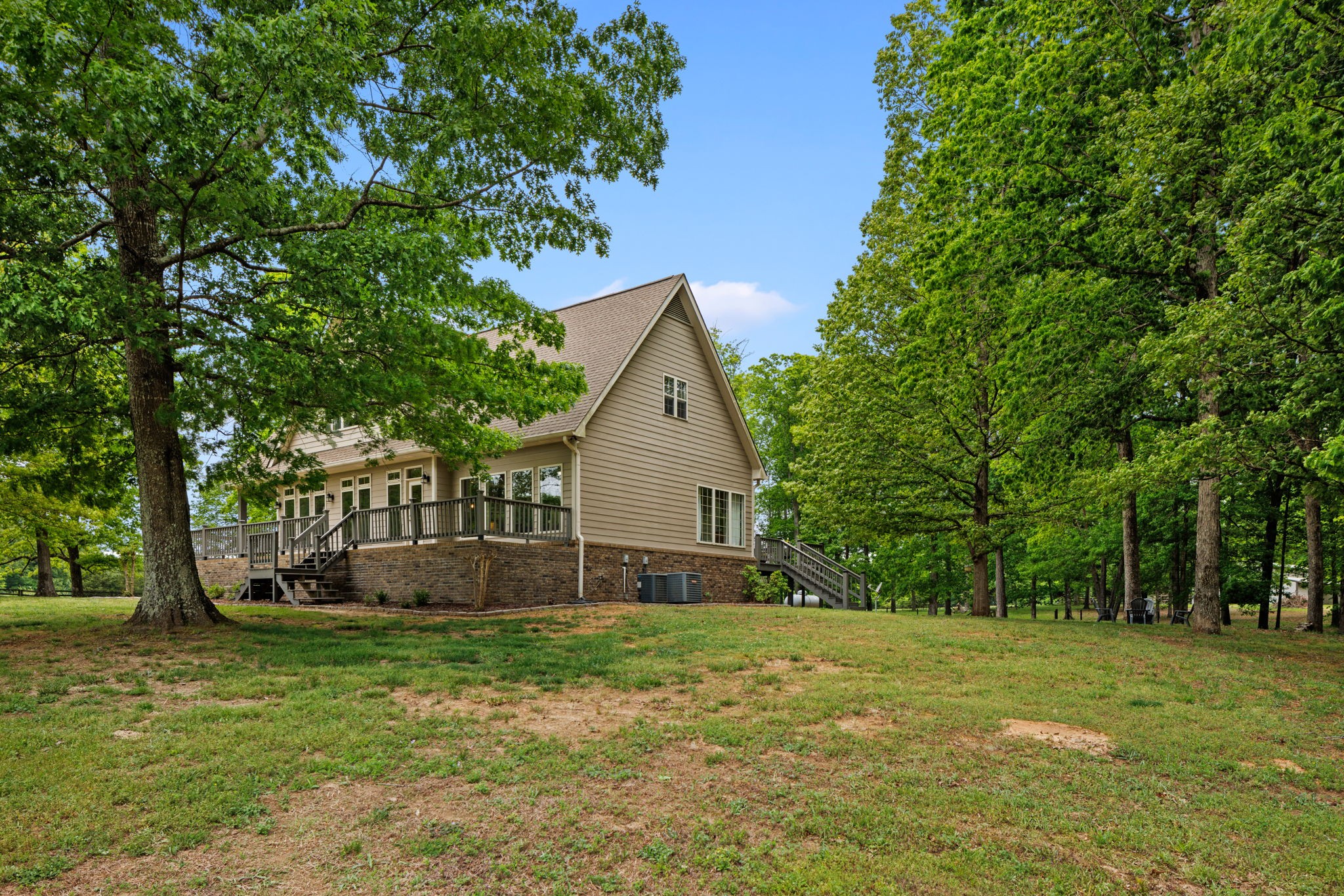 401 County Road 432
