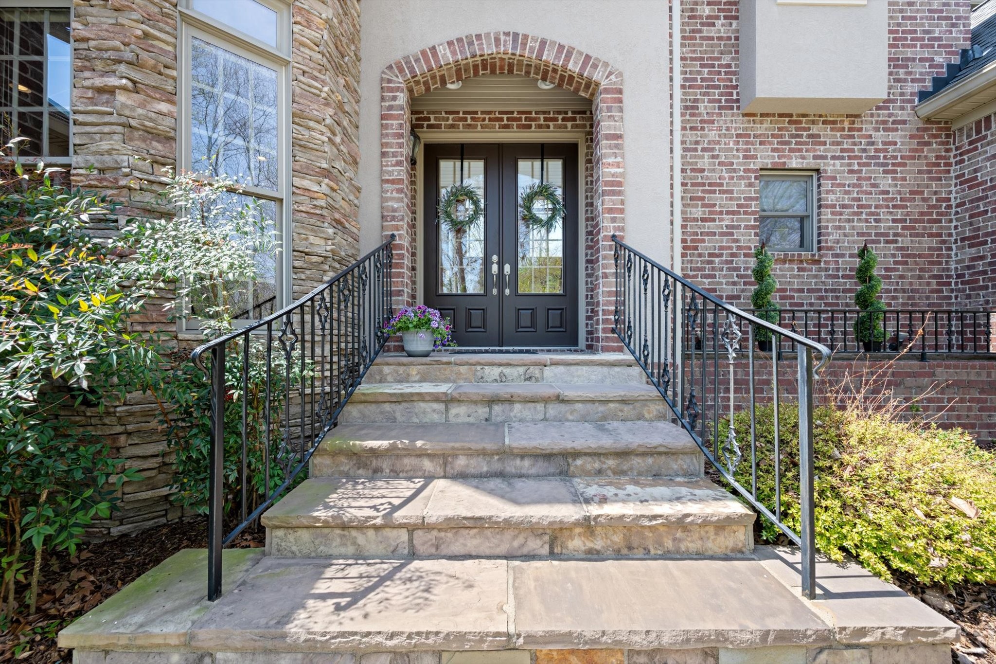 1050 Moonlit Meadow Ln