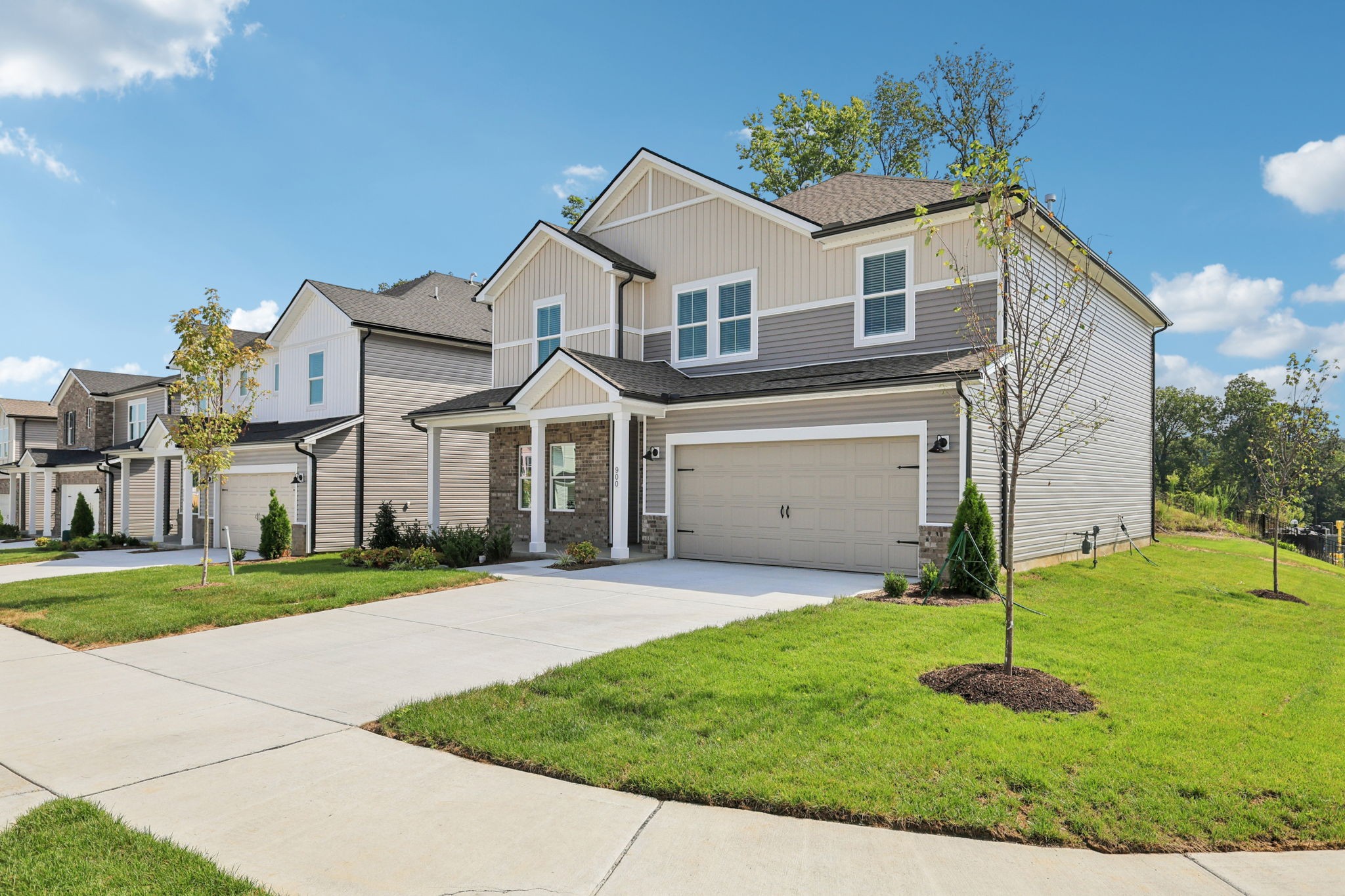 900 Calvin Ct