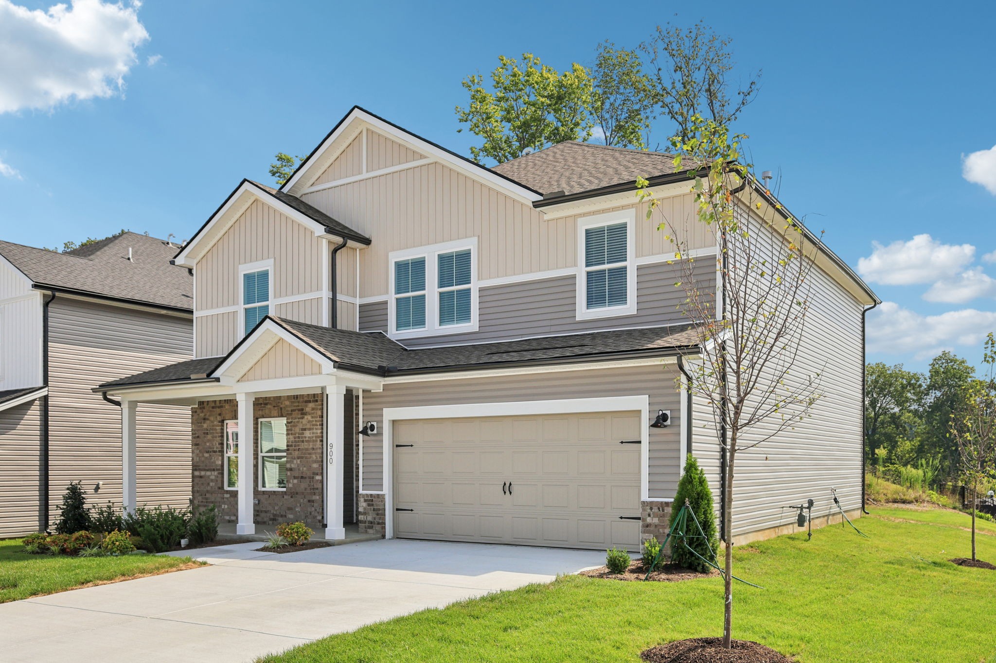 900 Calvin Ct