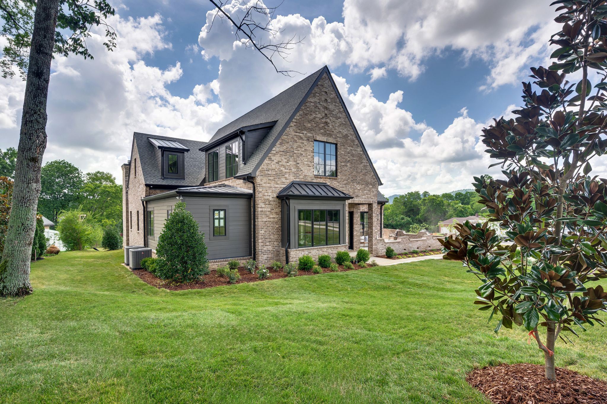 4514 Belmont Park Ter