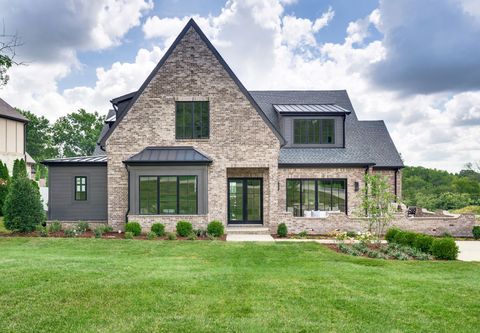 4514 Belmont Park Ter Nashville TN 37215