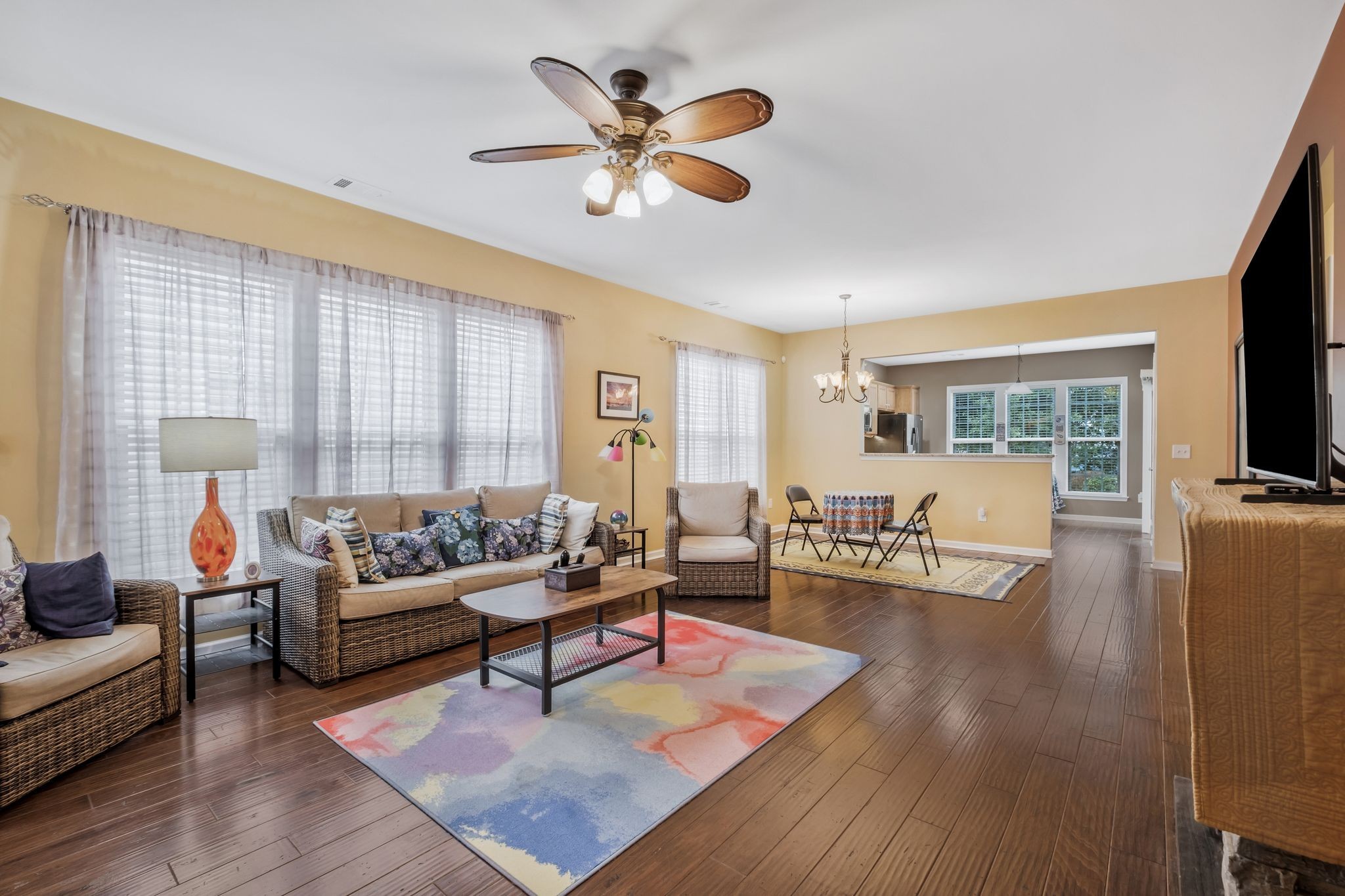 220 Old Towne Dr