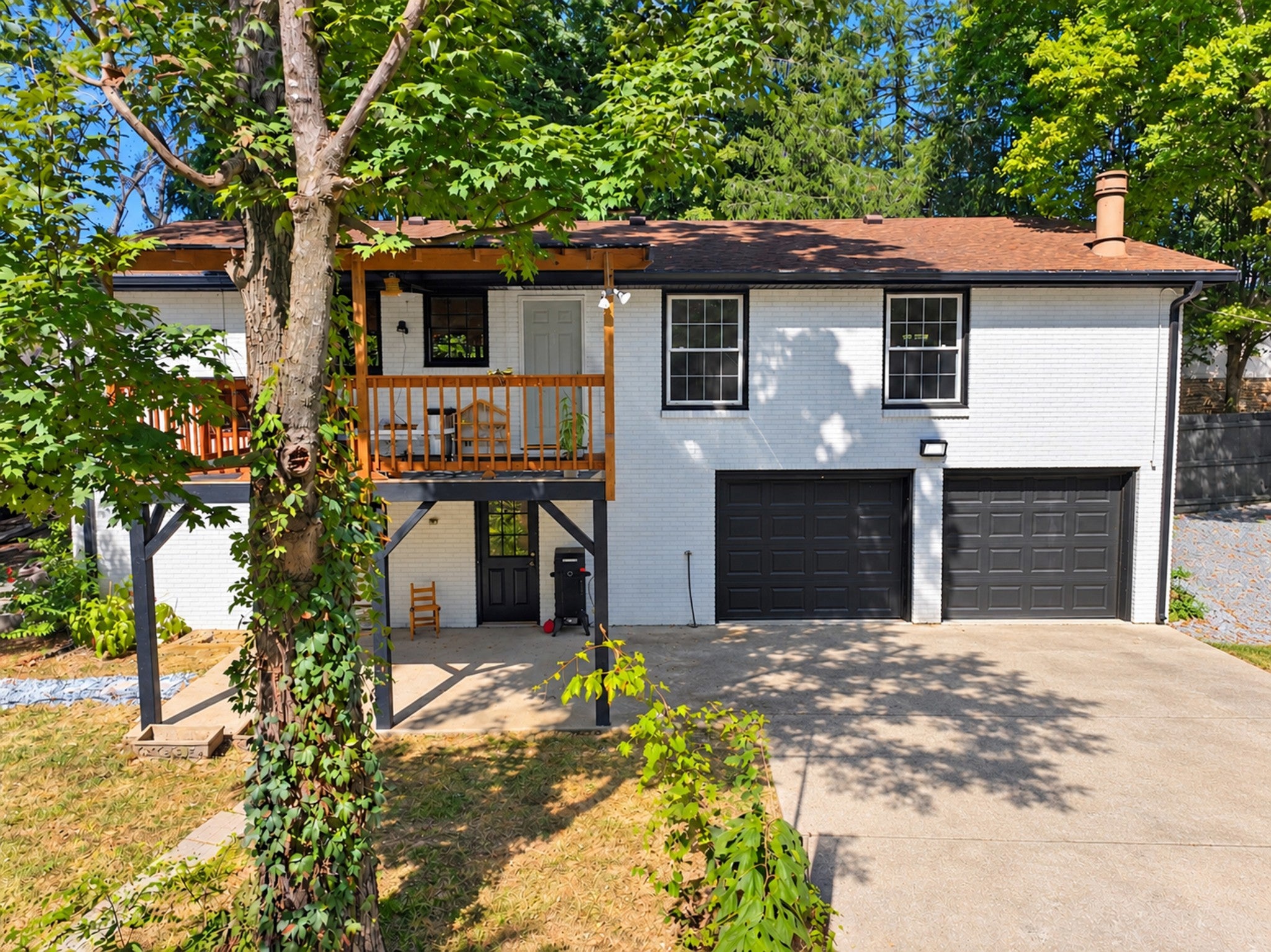 113 Aileen Ct