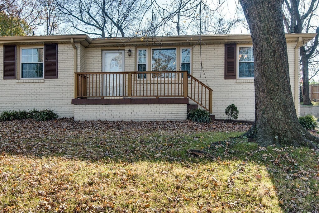 126 Tallwood Dr