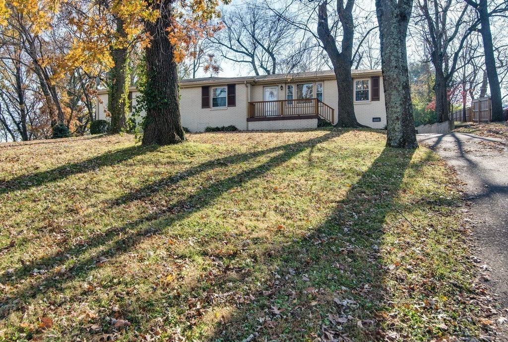 126 Tallwood Dr