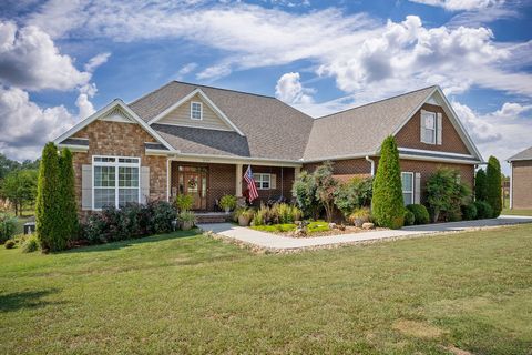 2133 Foster Cir Cookeville TN 38501