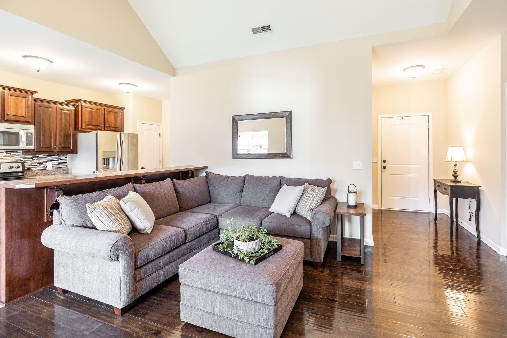 610 Indian Ridge Cir