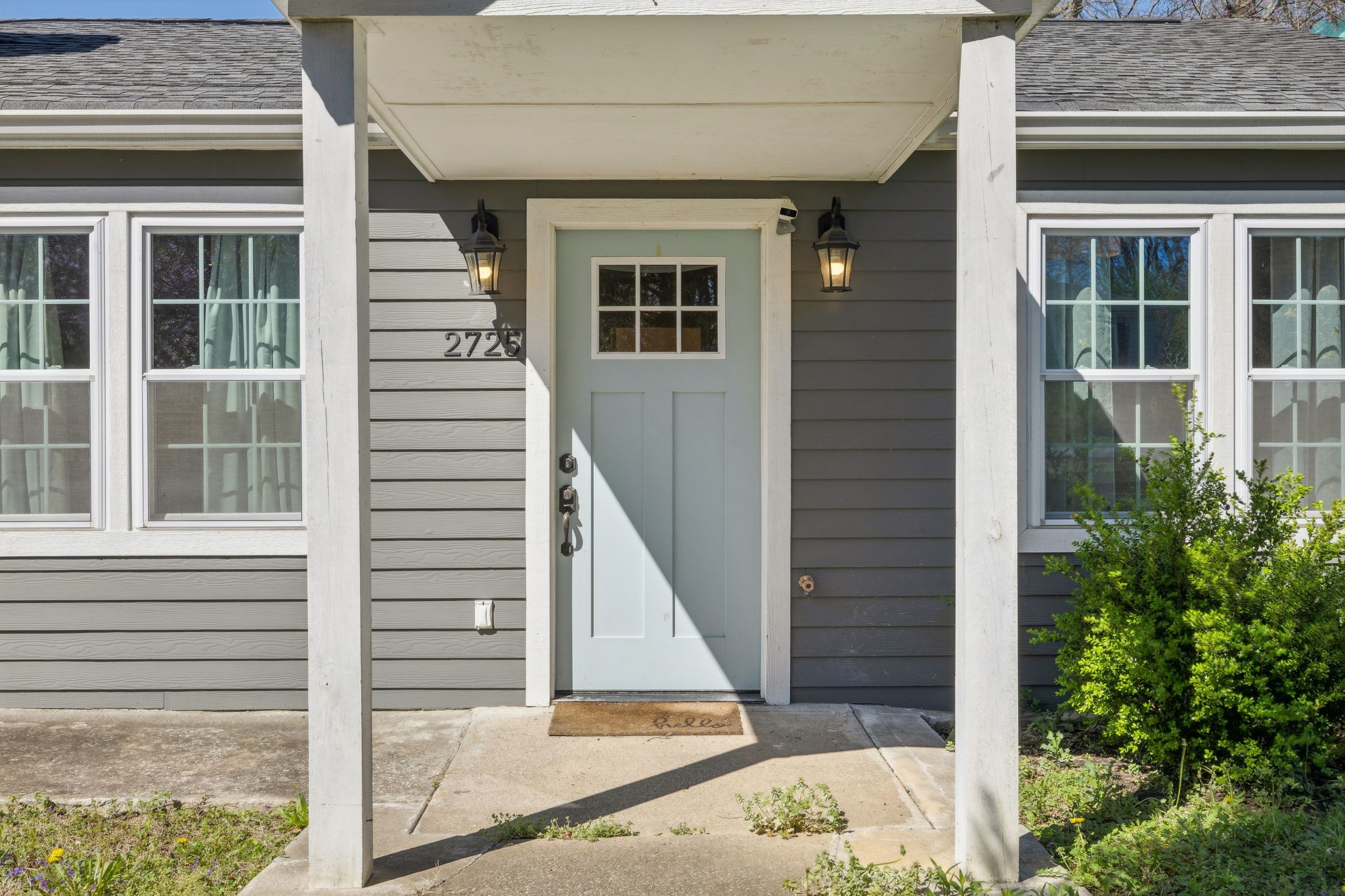 2725 Druid Dr