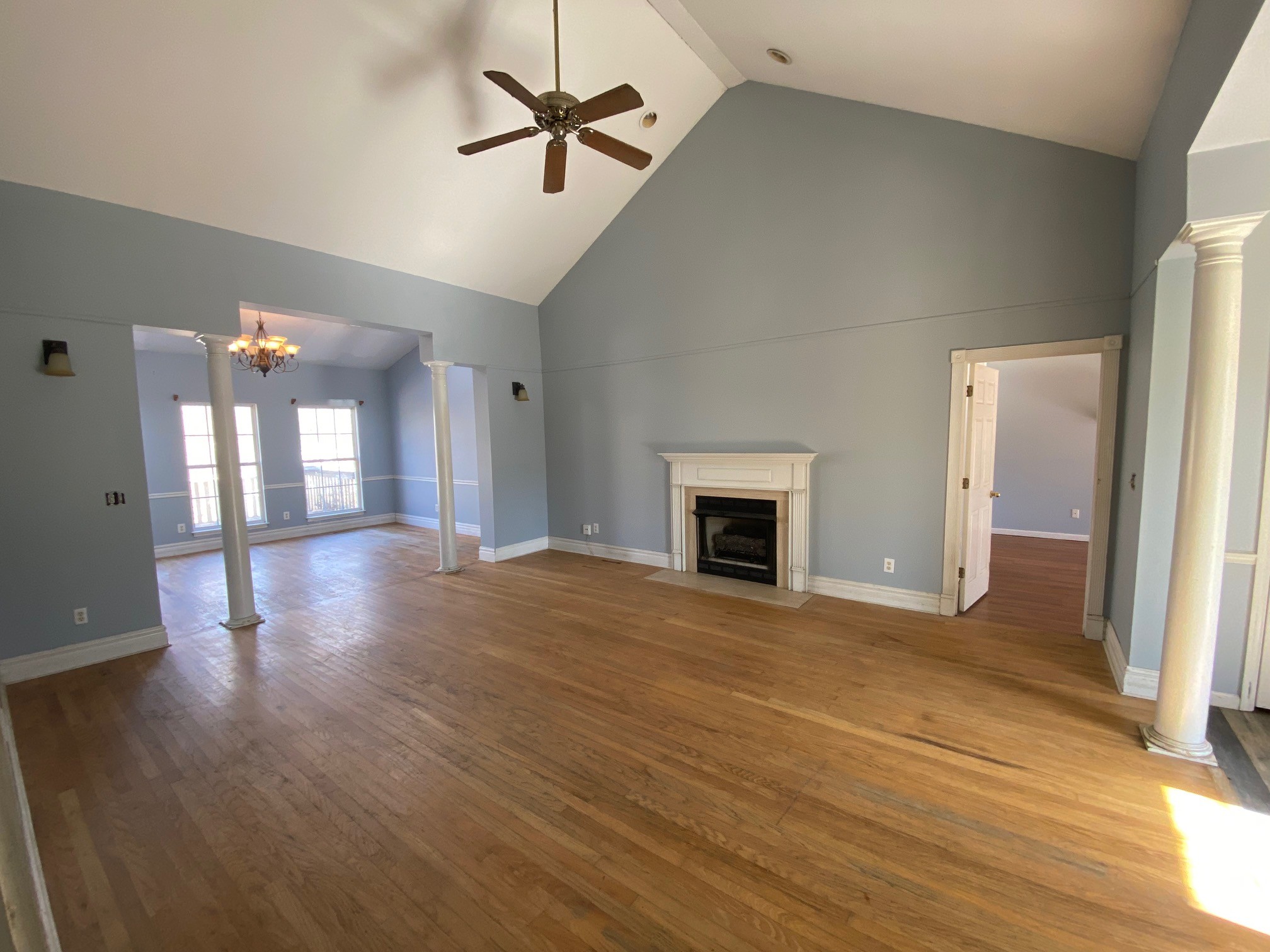 1029 Cross Country Dr