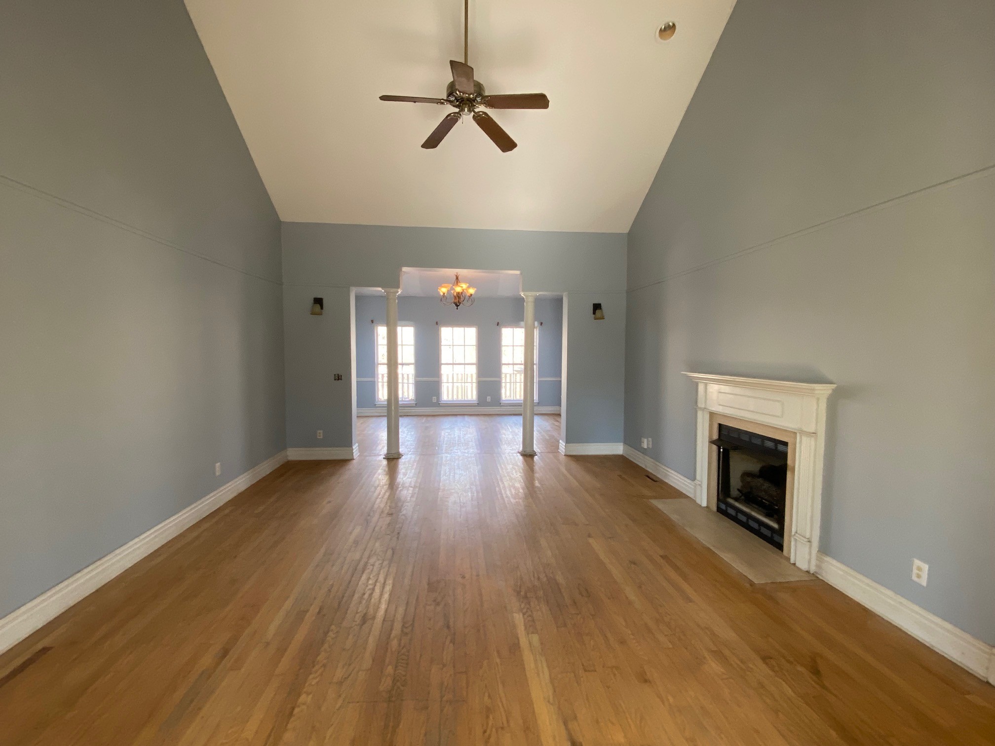 1029 Cross Country Dr