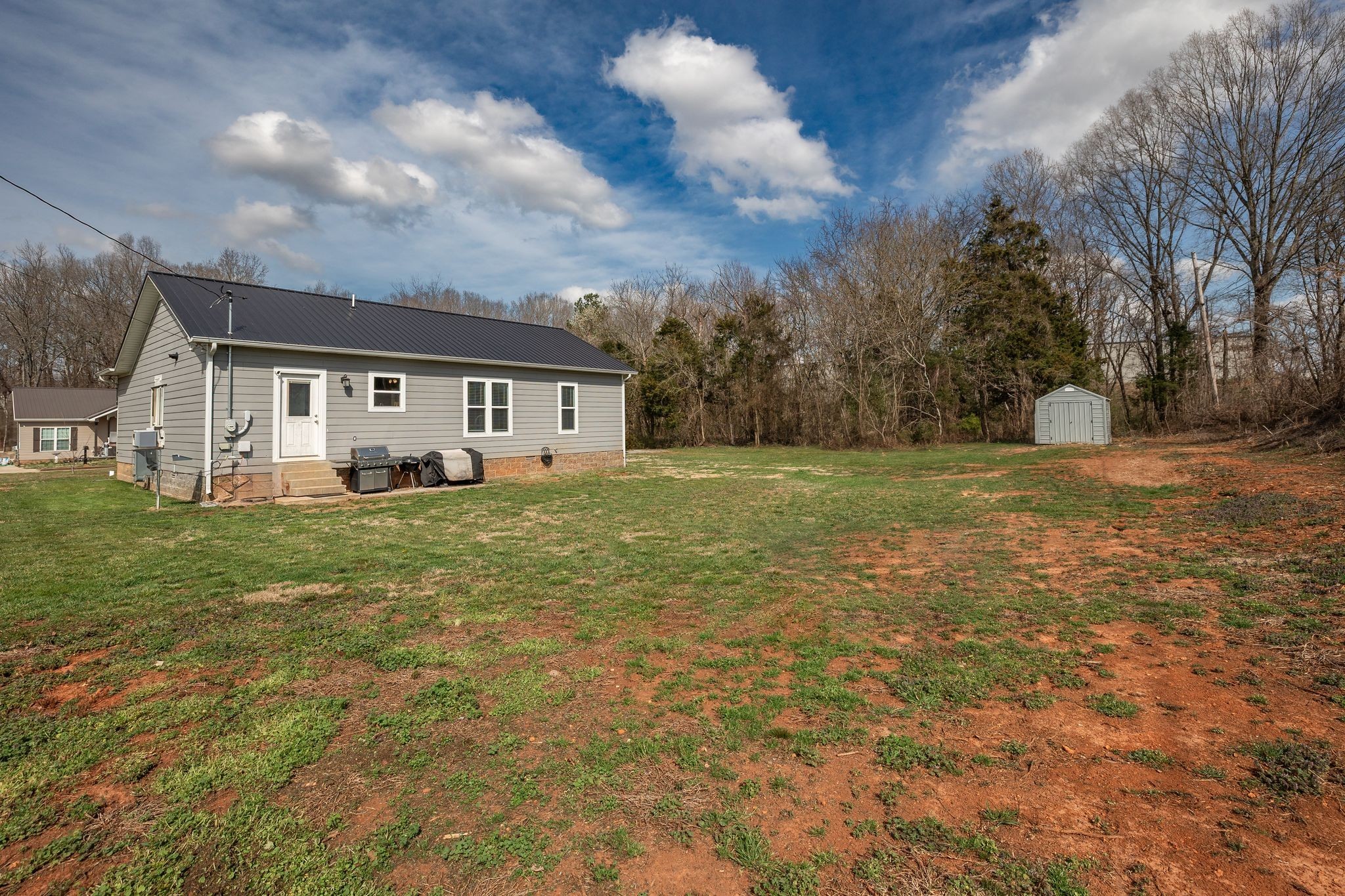 Lawrenceburg, Tennessee 38464, United States, 3 Bedrooms Bedrooms, ,2 BathroomsBathrooms,Residential,Active,136733