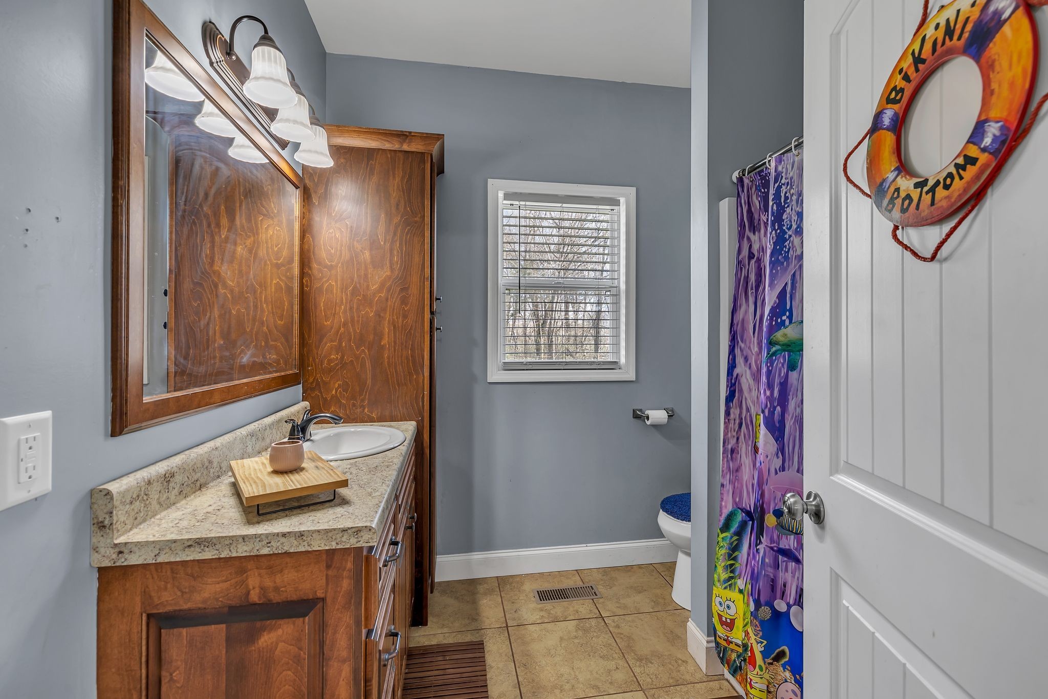 Lawrenceburg, Tennessee 38464, United States, 3 Bedrooms Bedrooms, ,2 BathroomsBathrooms,Residential,Active,136733