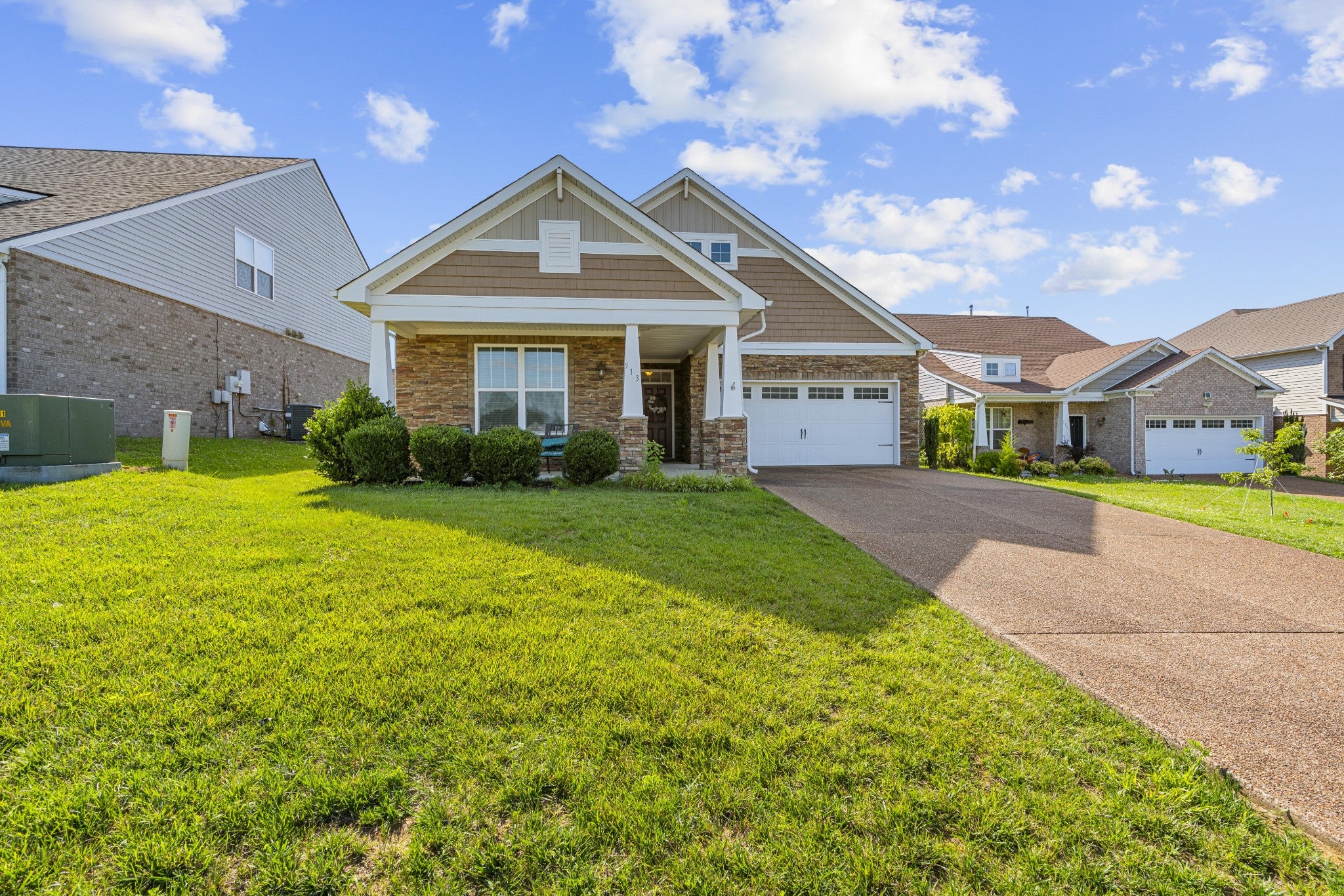 513 Larkin Ct