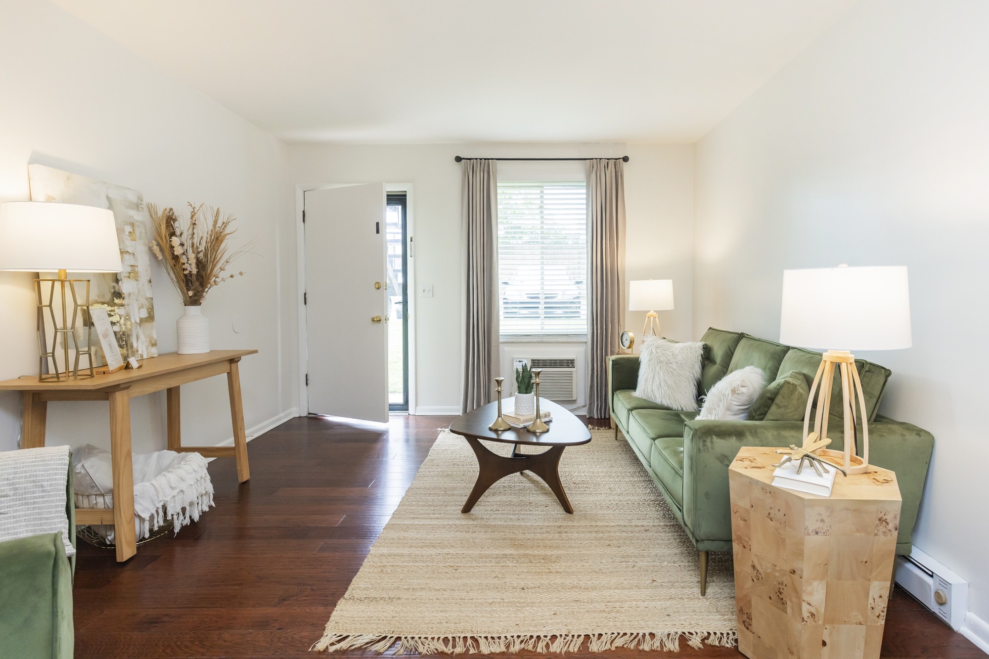 2601 Hillsboro Pike D5
