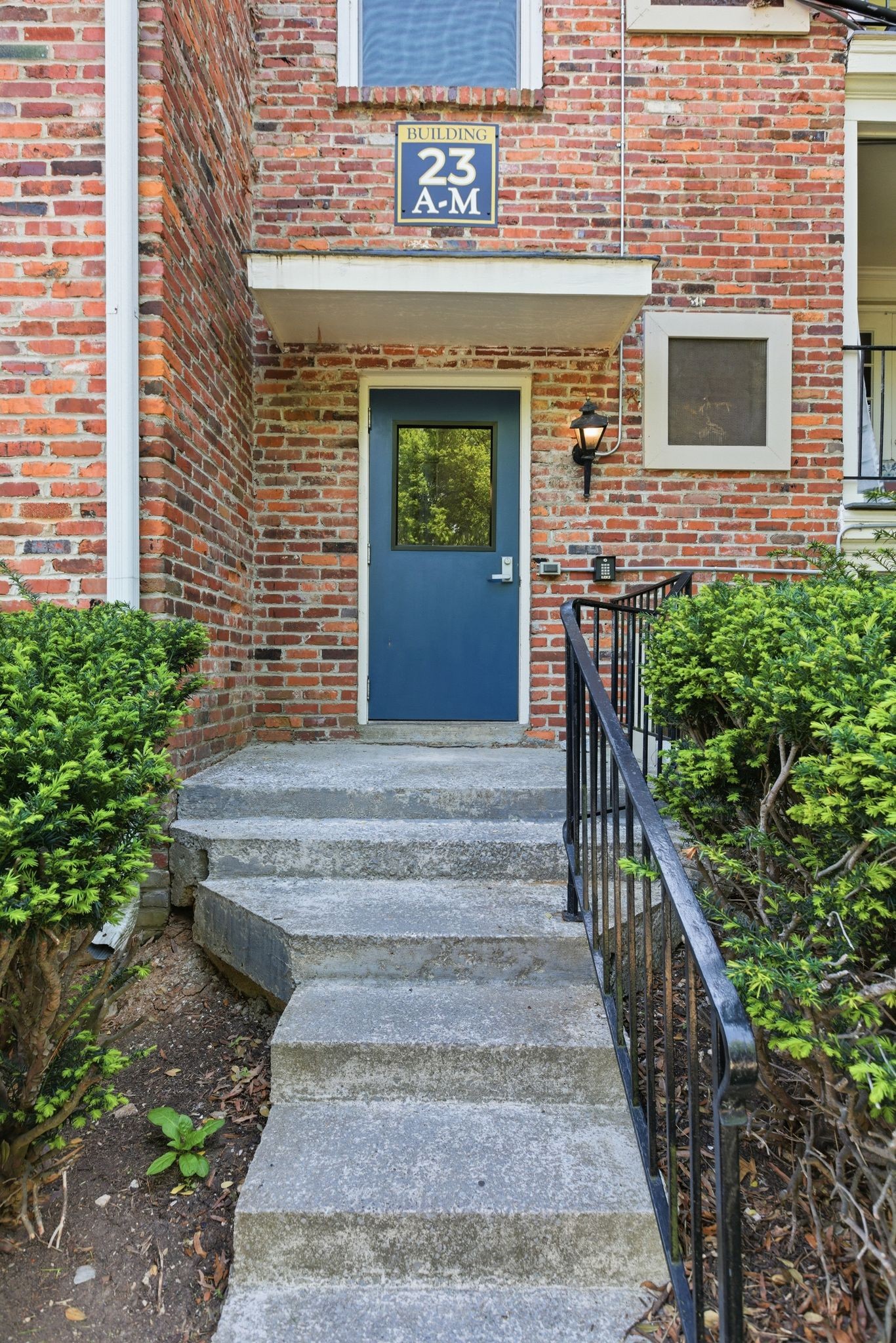 5025 Hillsboro Pike 23A